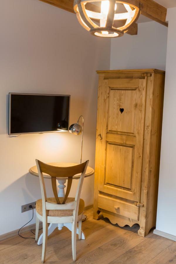 Les Chambres Chez Christine Оттрот Екстер'єр фото