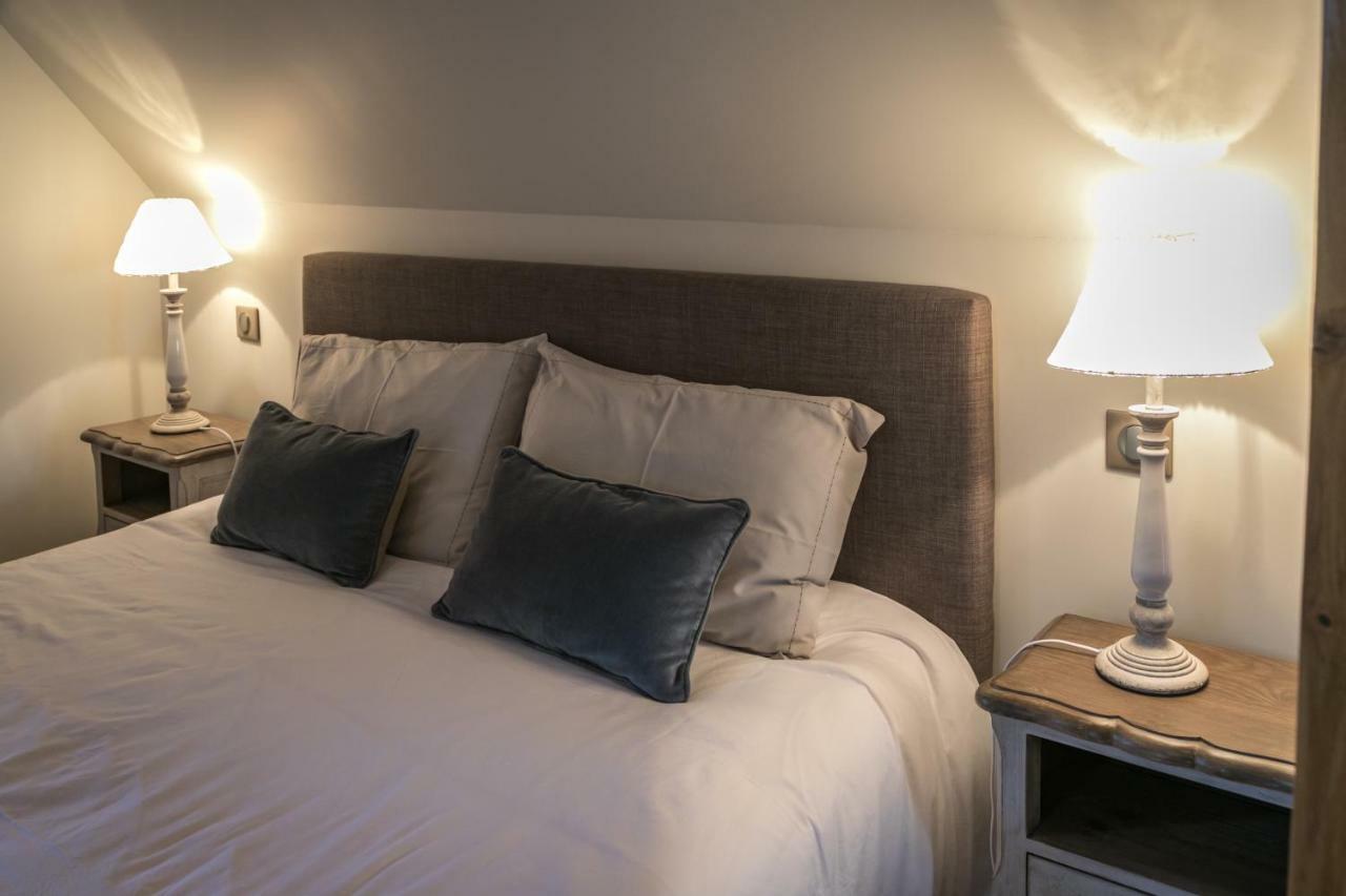 Les Chambres Chez Christine Оттрот Екстер'єр фото