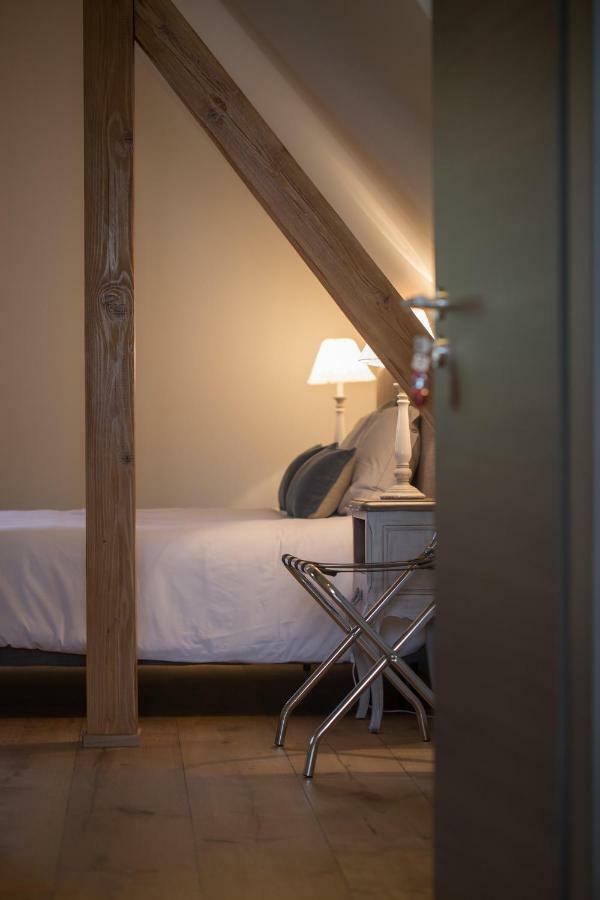 Les Chambres Chez Christine Оттрот Екстер'єр фото